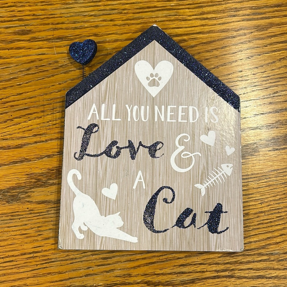 Cat decor